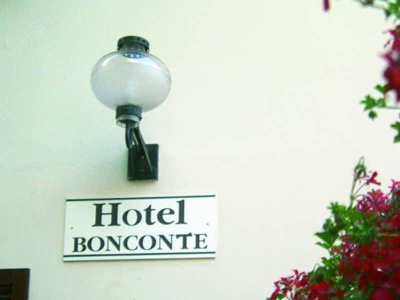 Hotel Bonconte Urbino Extérieur photo